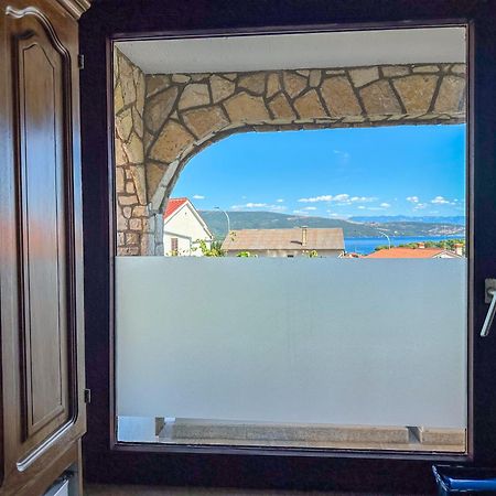 Apartments Barica Krk Town Exterior photo