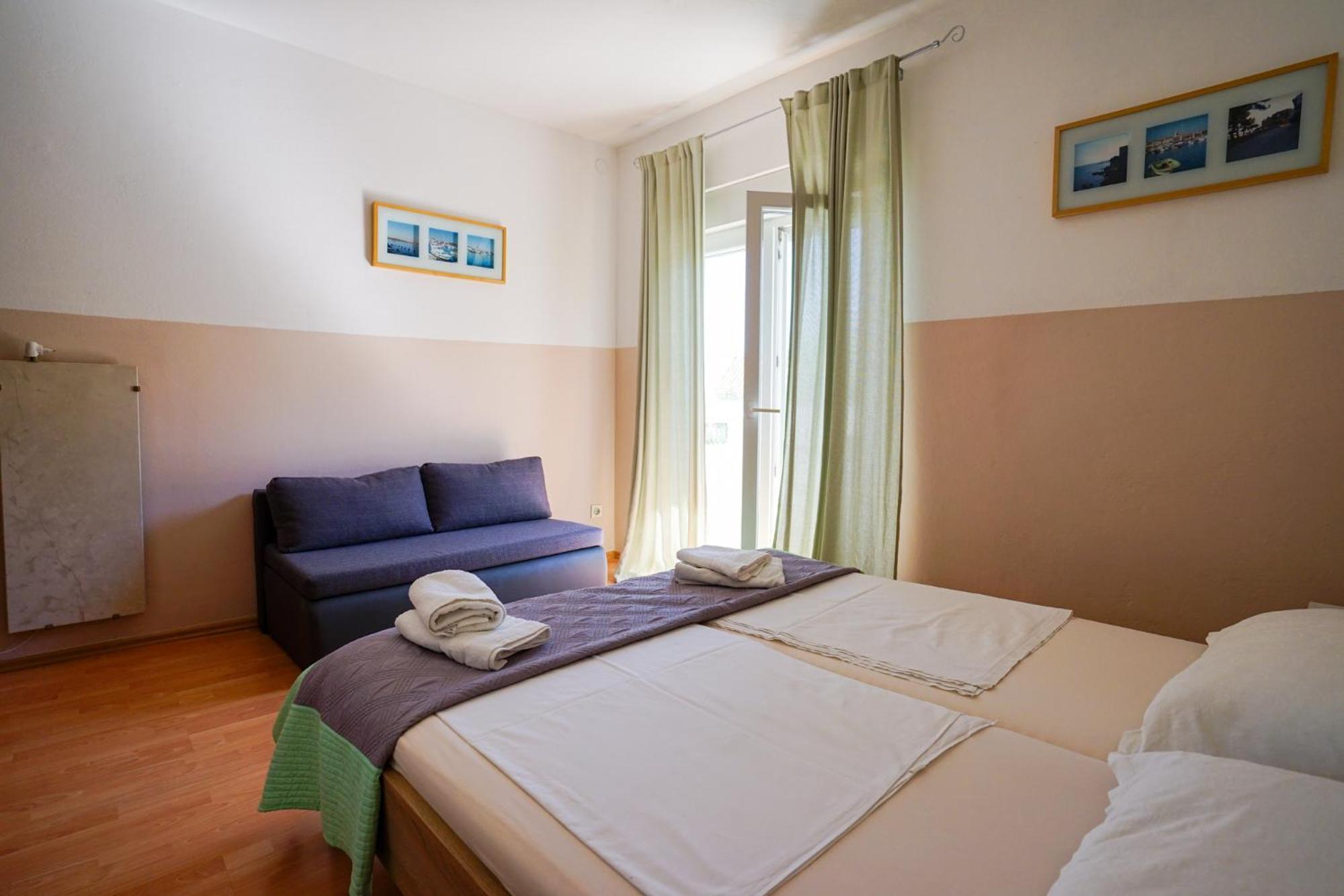 Apartments Barica Krk Town Exterior photo